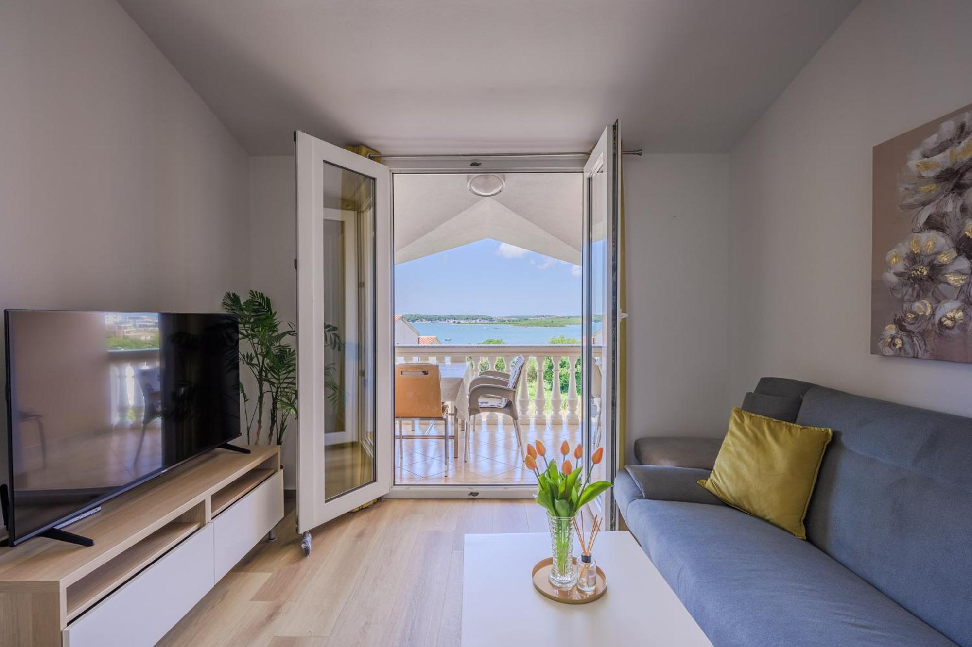 מדולין Apartments Tara מראה חיצוני תמונה